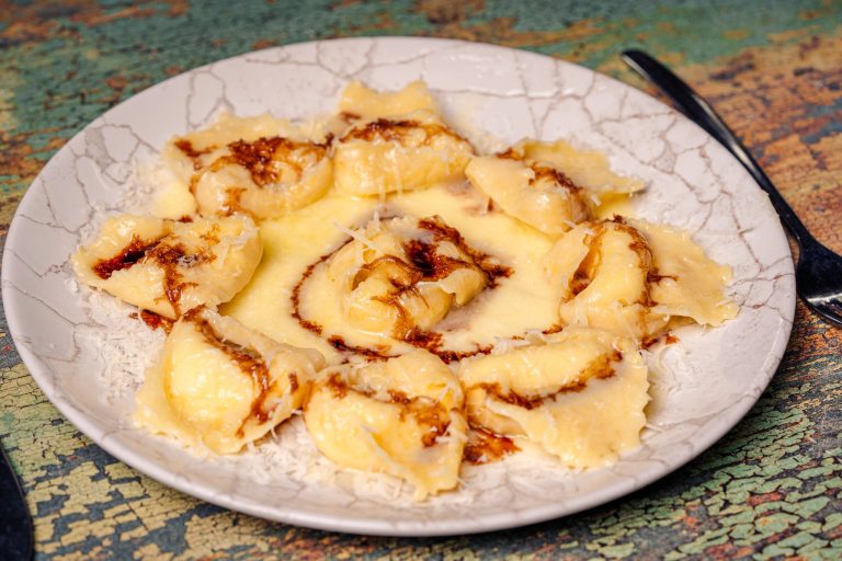 Tortelloni di mascarpone con parmigiano e balsamico di Modena