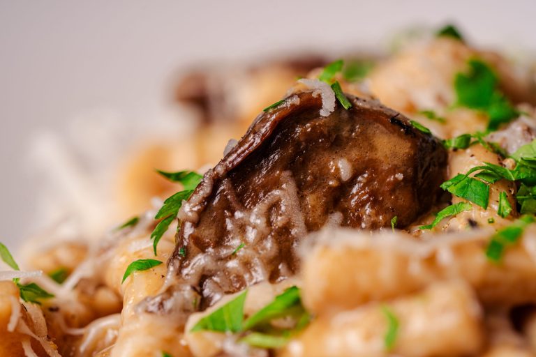 Pasta con ragú de carne